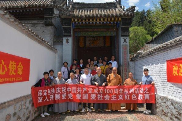 河南邓州市总工会开展职工免费观影活动